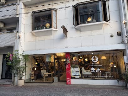 吉山タンス店