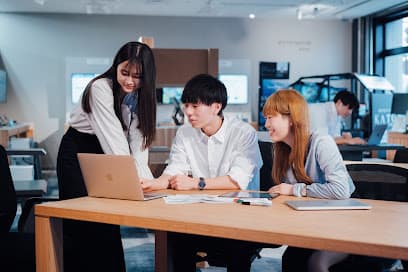 穴吹ビジネス専門学校