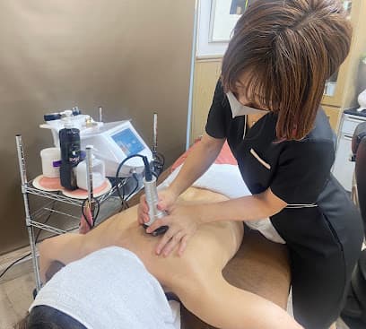 BEAUTY SALON S/te(エステ)